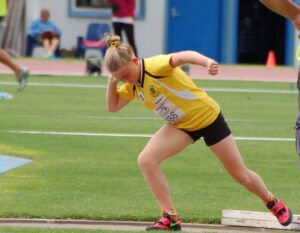 Throws training at the AIS in Belconnen